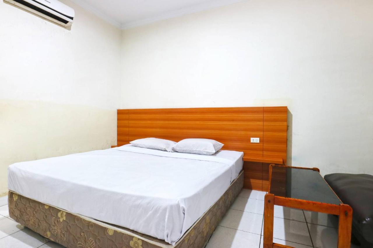 Lee Garden Hotel Medan Exterior photo