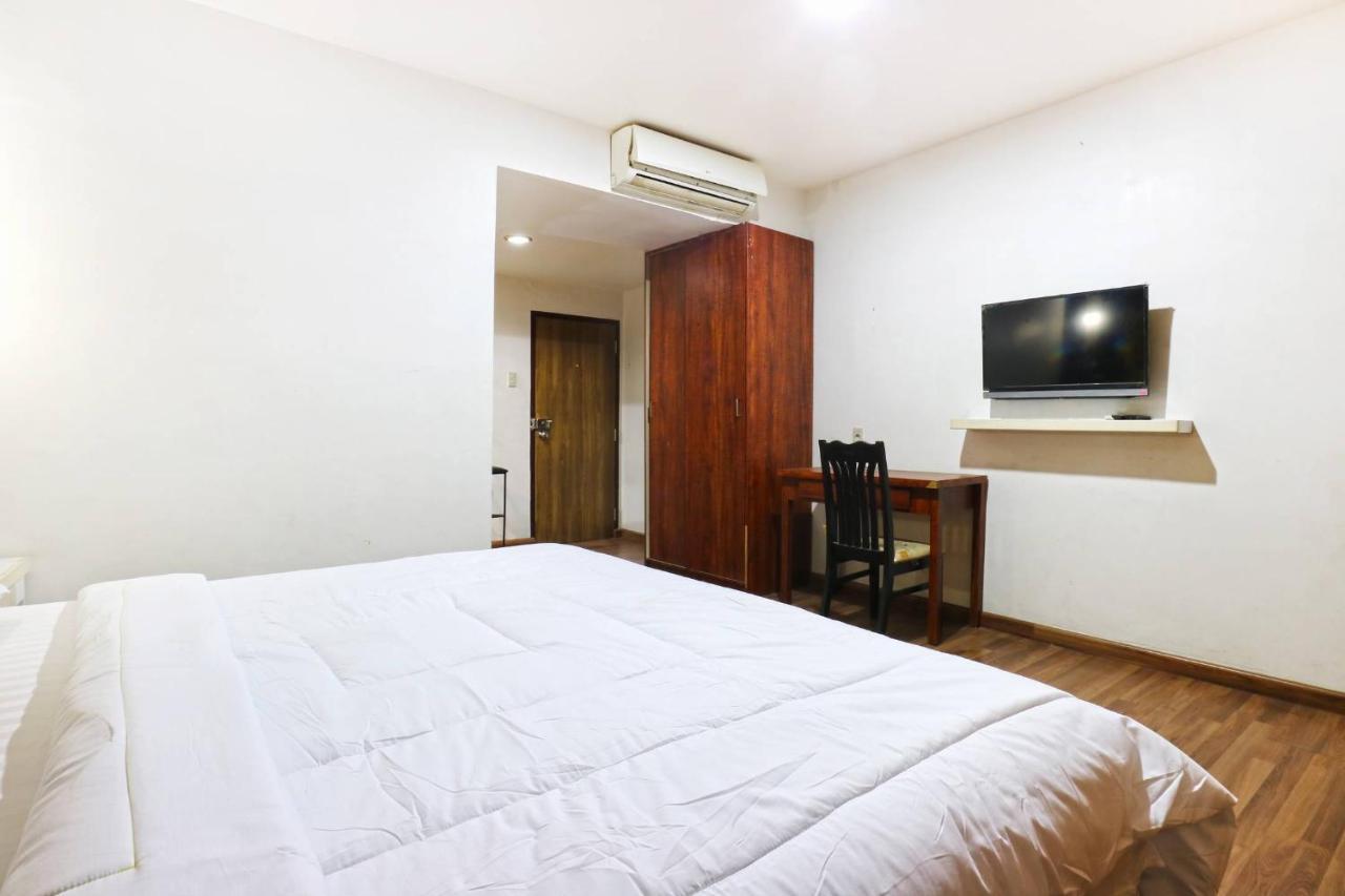 Lee Garden Hotel Medan Exterior photo